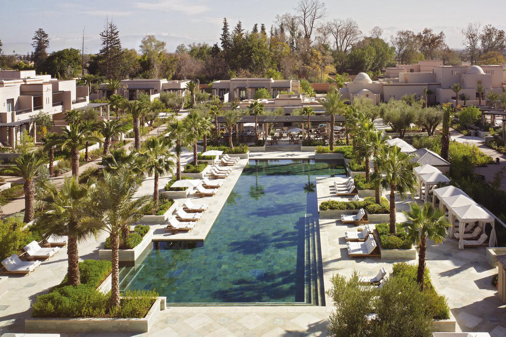 Four Seasons Resort Pool